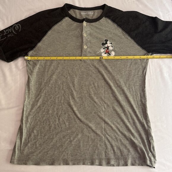 Disney Parks Cast Exclusive Mickey Mouse Henley Shirt Knit Gray Men’s M - Picture 5 of 12